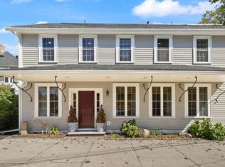 Estate Condominiums At South Side Green, Stevenson Ranch, CA 91381