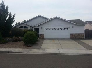 2314 Devonshire Pl, Central Pt, OR 97502