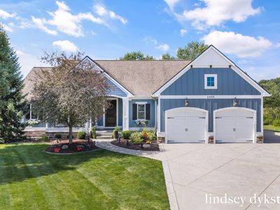 2402 Stable Dr, Hudsonville, MI, 49426