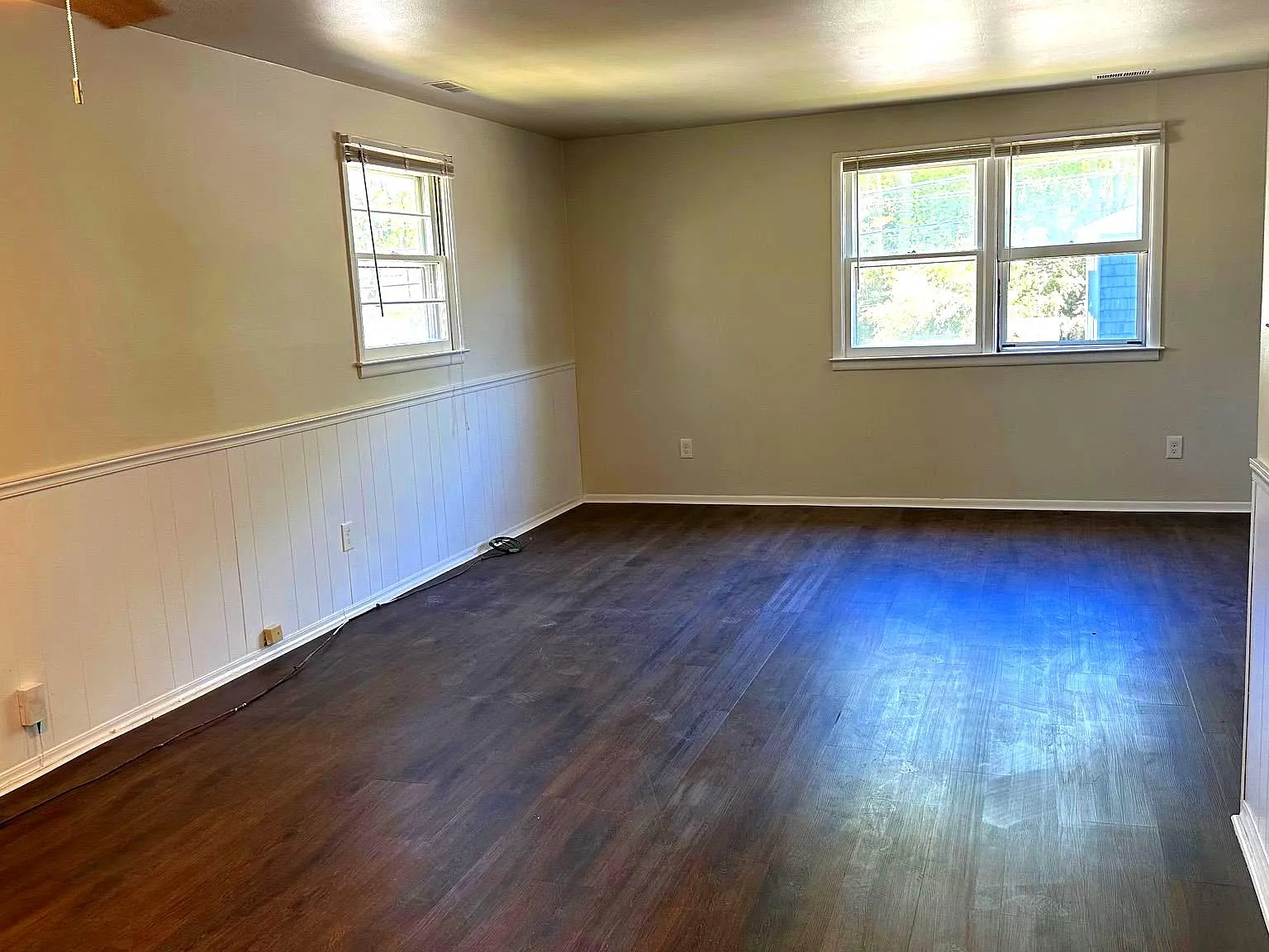 2 bed, 1.0 bath, 1040 sqft, $2,100 — Photo 2