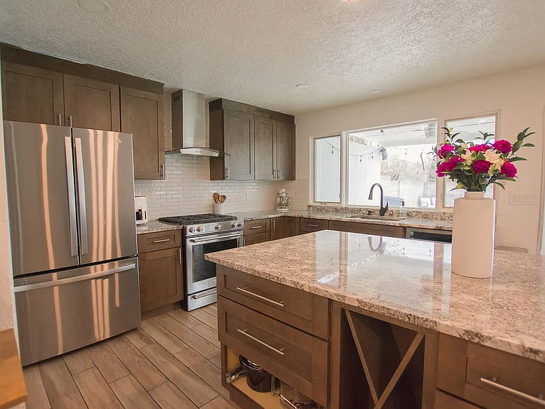 9514 Avenida Del Oso NE — Photo 17