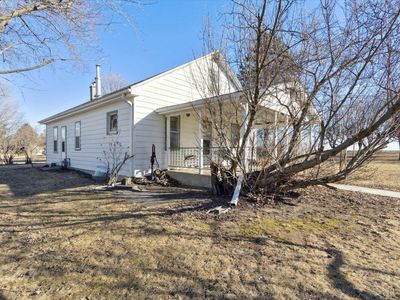 904 E Webb St, Davis, IL, 61019