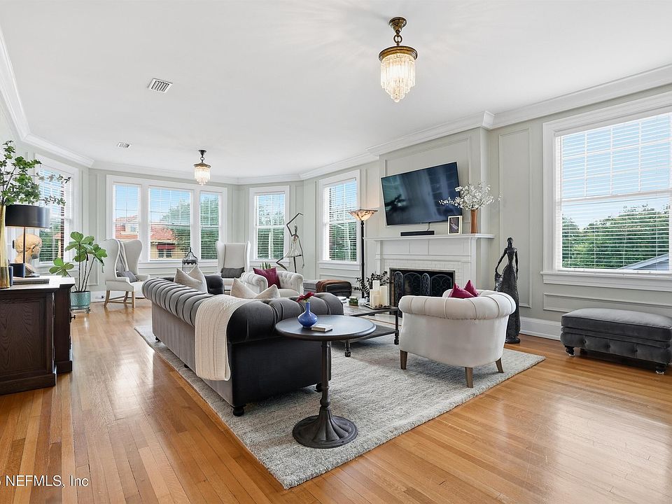 1st image of 1536 RIVERSIDE Avenue #1536