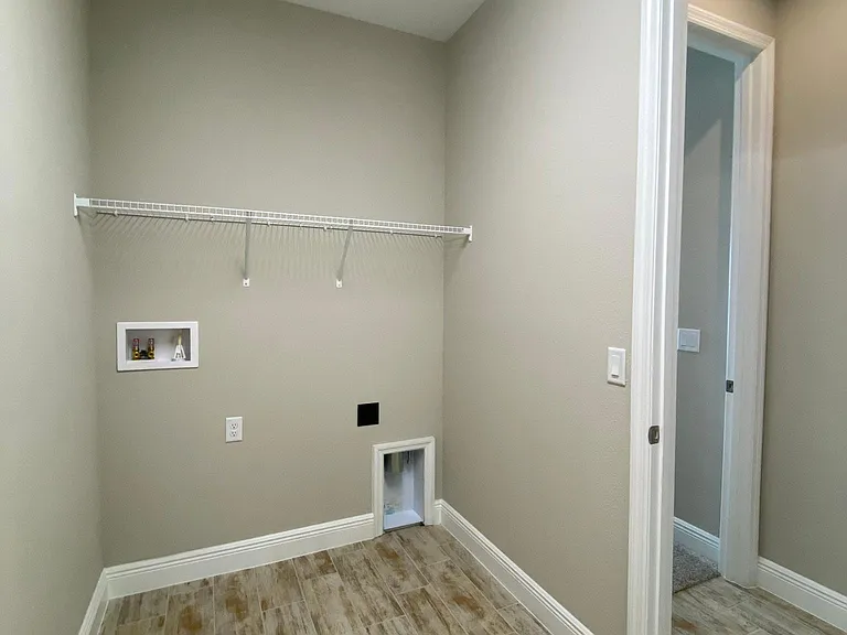 4000 Burdick Loop — Photo 31