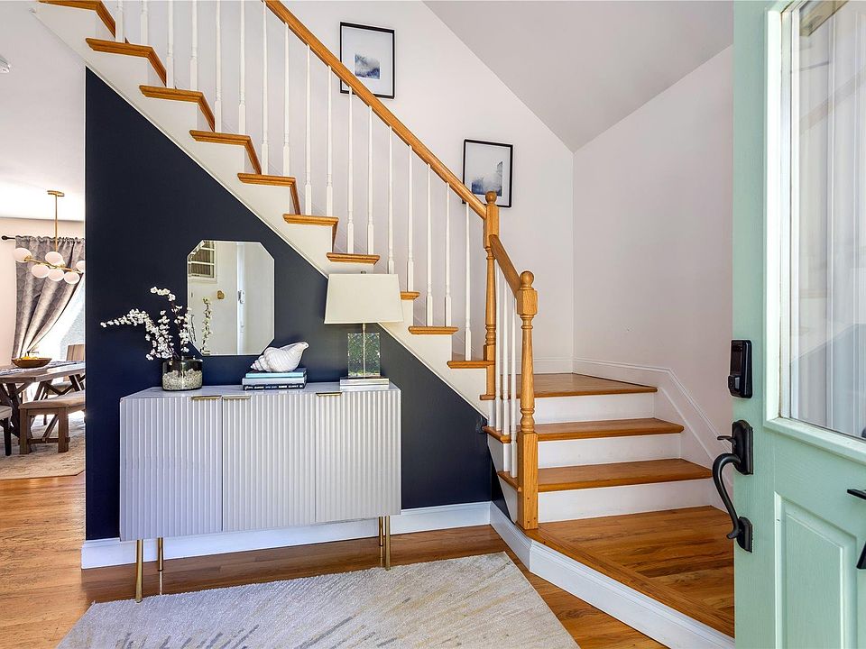 1st image of 7 Sherman Avenue