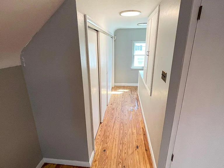 5440 Oakwood Ave — Photo 16