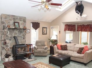 36 Gebig Rd, Nottingham, NH 03290