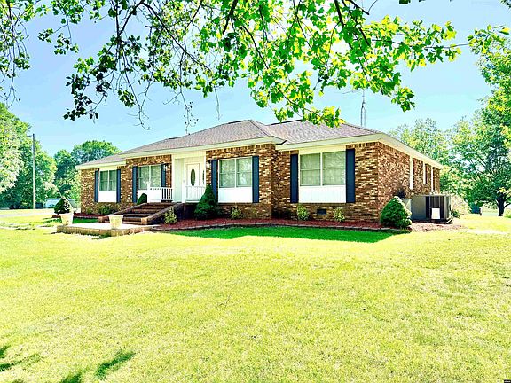 2nd image of 2065 Troy Hickman Rd