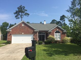 25 Long Creek Dr, Murrells Inlet, SC 29576