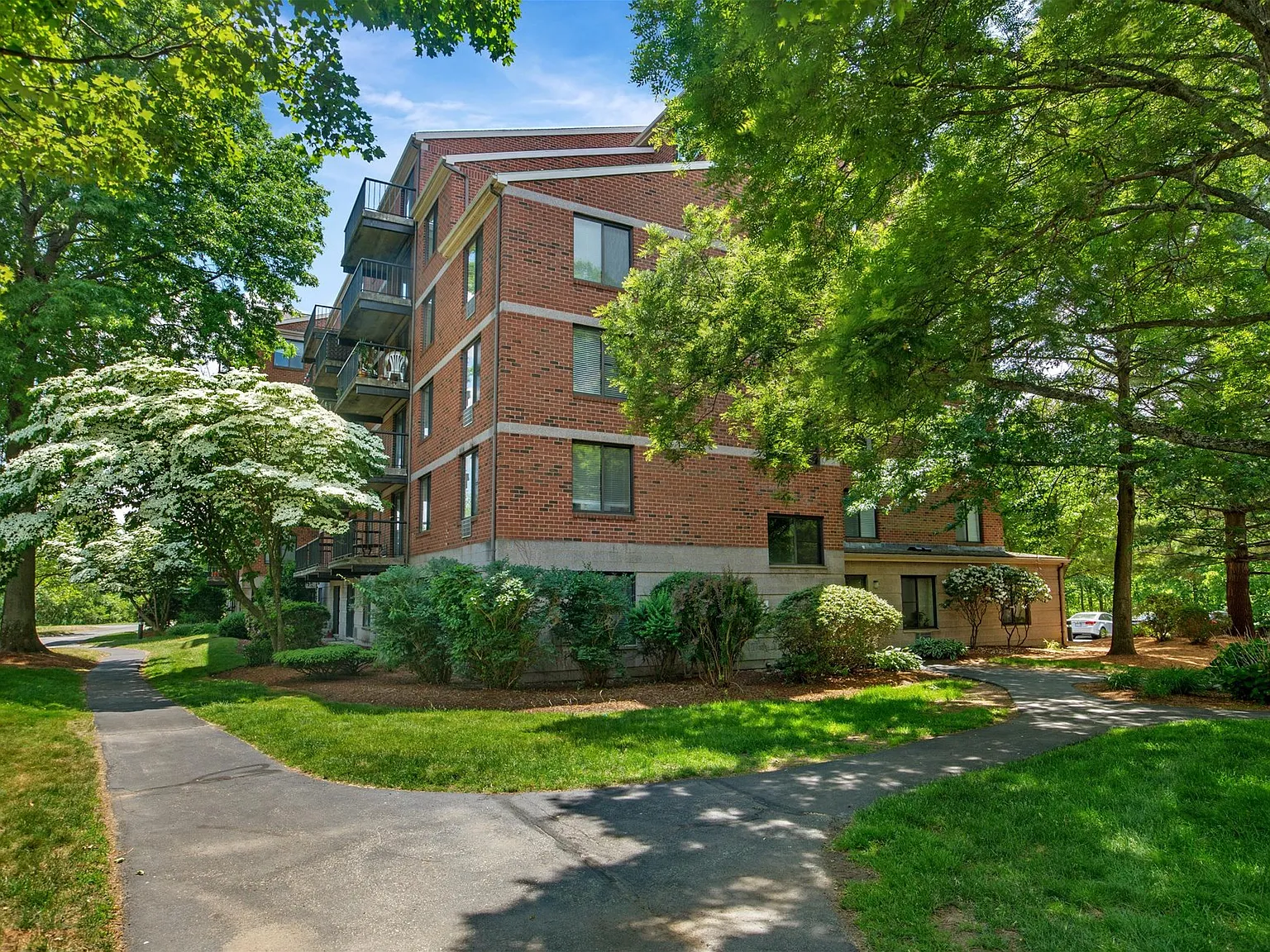 Andover Place Apartment Homes — Photo 3