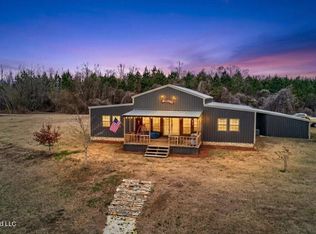 334 W Of Co Rd, Quitman, MS 39355