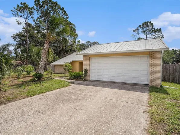 1902 Cedarbrooke Dr, Lutz, FL 33549