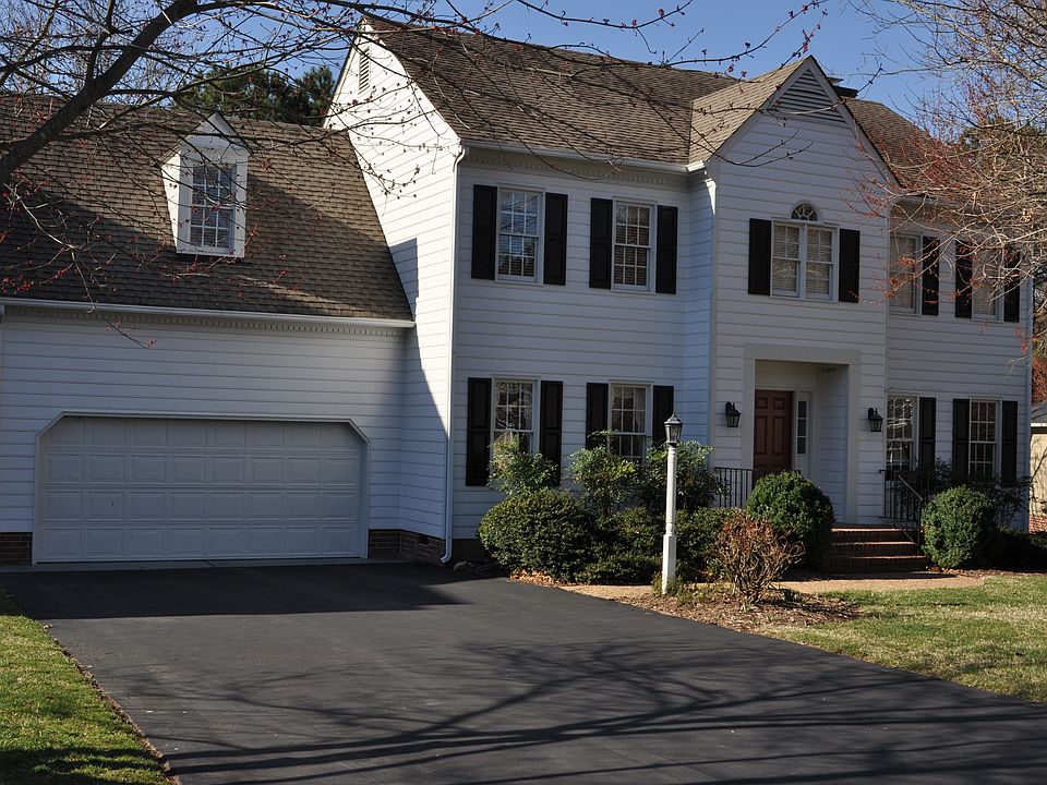 11305 Deephaven Court