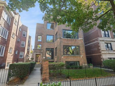 1133 W Pratt Blvd #2, Chicago, IL, 60626