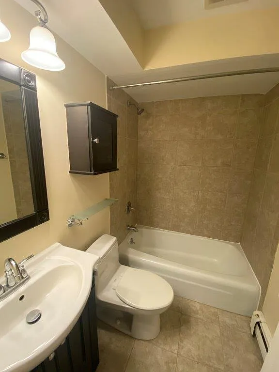 1 bed, 850 sqft, $1,895 — Photo 3