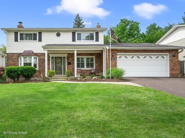 425 57th St, Downers Grove, IL 60516
