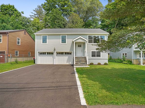 6 Erin Ct