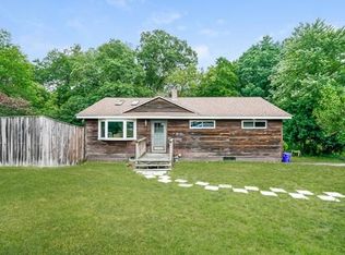1388 Middleboro Ave, Taunton, MA 02780