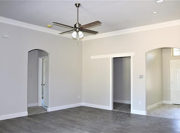 3rd image of 3008 McKinley Ave
