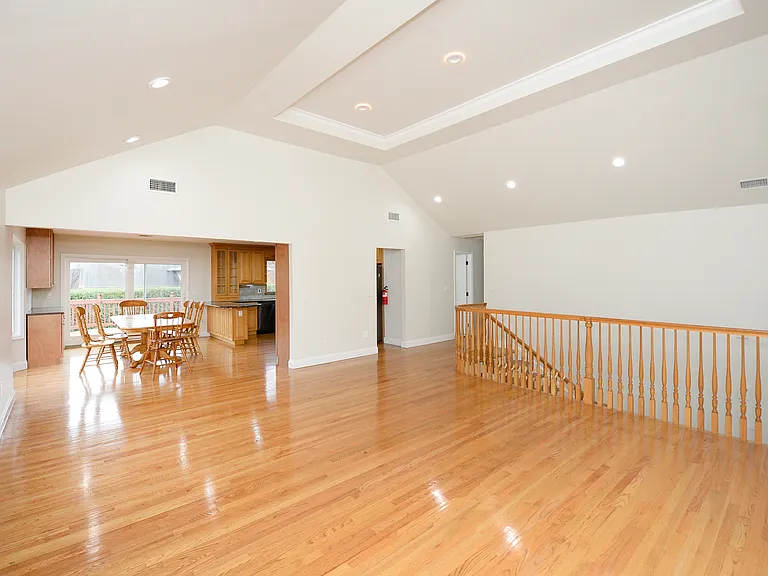 43 Union St #20 — Photo 6
