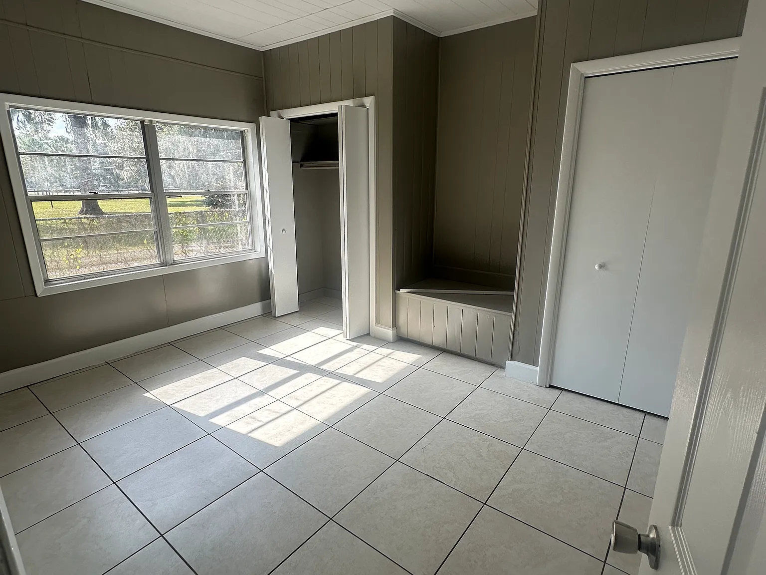2812 Clemons Rd — Photo 3