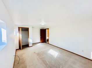 1326 Marron Cir NE, Albuquerque, NM 87112