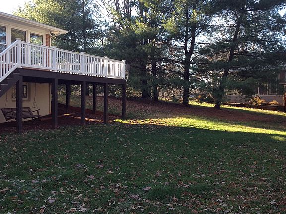 4th image of 114 Walton Dr