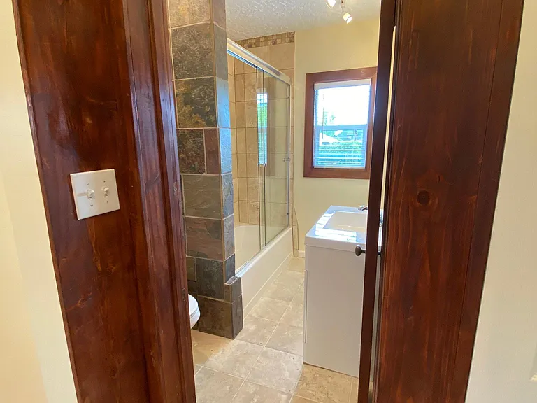 1508 S Lincoln St — Photo 12