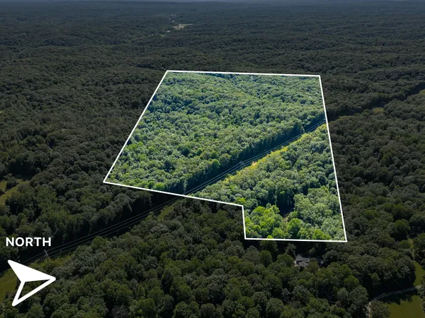 1016 N Nelson Ridge Rd, Columbus, IN 47201