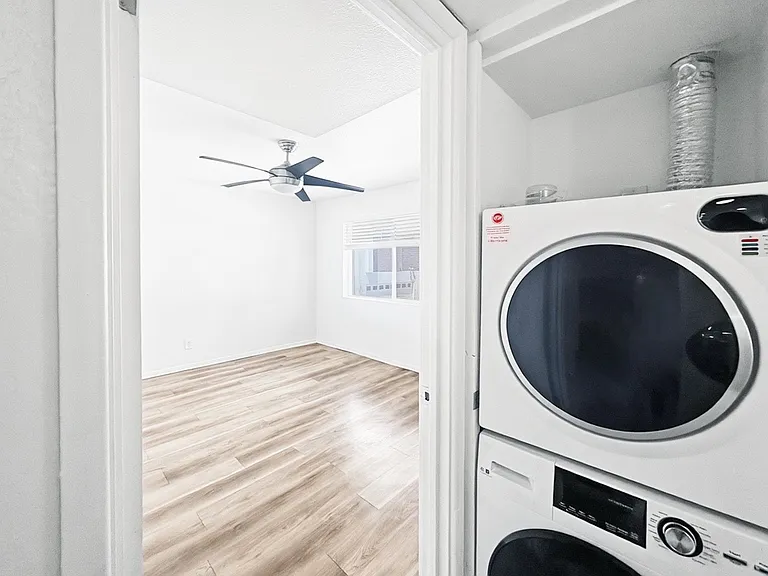 2417 E Campbell Ave #9B — Photo 15