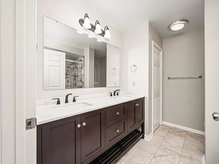 150 Pomeroy Dr — Photo 22