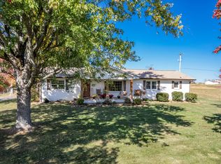 992 Clemmons Rd, Cookeville, TN 38501