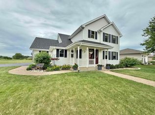 924 Jessica Trl, Winnebago, IL 61088