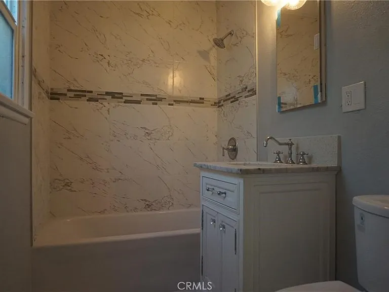 137 W Olive St #3 — Photo 3