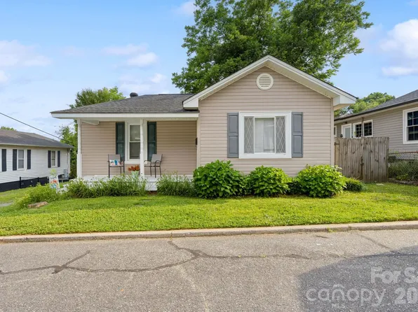 497 Washington St, Cramerton, NC 28032