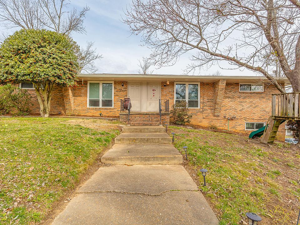 1st image of 3419 Betty Ln