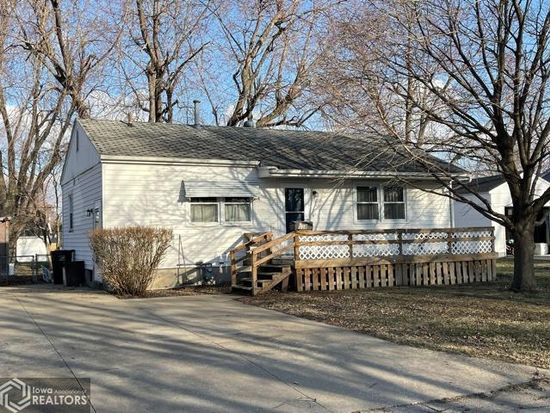 108 Marianna Ave Ottumwa Ia 52501 Mls 5676093 Zillow