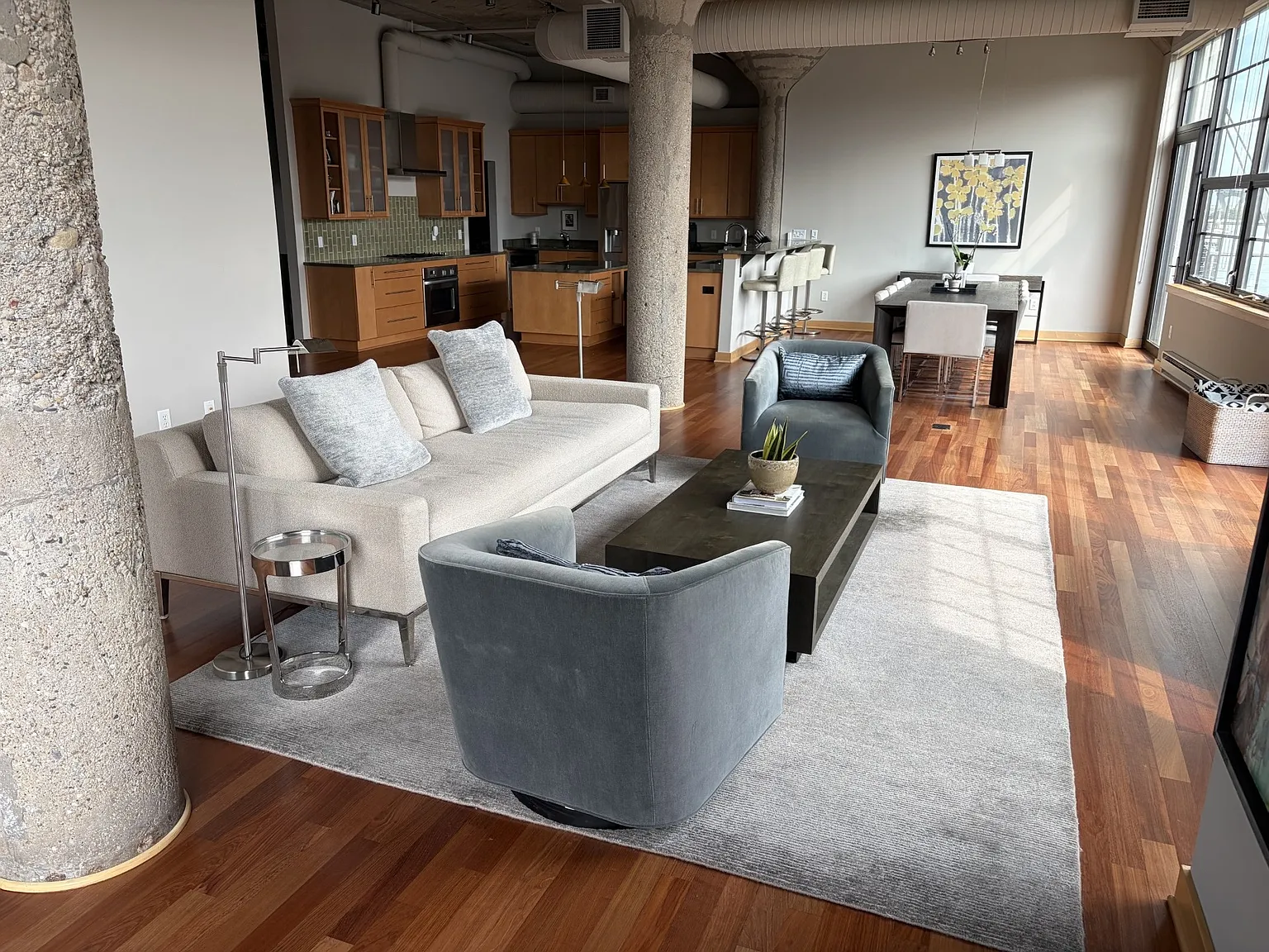 2 bed, 2.5 bath, 2675 sqft, $6,500 — Photo 4