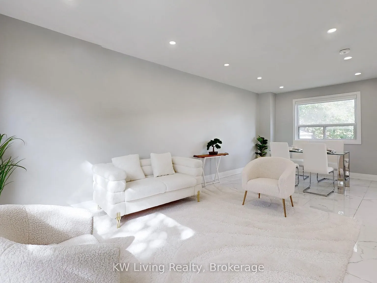 3 bed, $2,950 — Photo 2