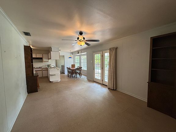 2nd image of 110 Patrician Dr