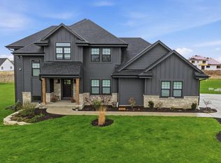 N82W27785 Marshall DRIVE, Hartland, WI 53029