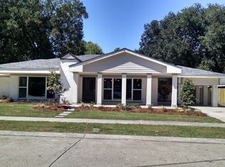 616 Celeste Ave, Harahan, LA 70123