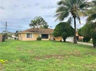 3077 52nd St SW, Naples, FL 34116