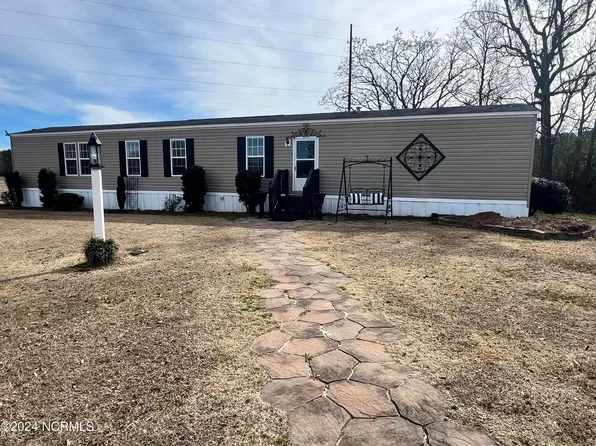 8662 Nc-32, Washington, NC 27889