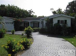 426 Beach Curve Rd, Lantana, FL 33462