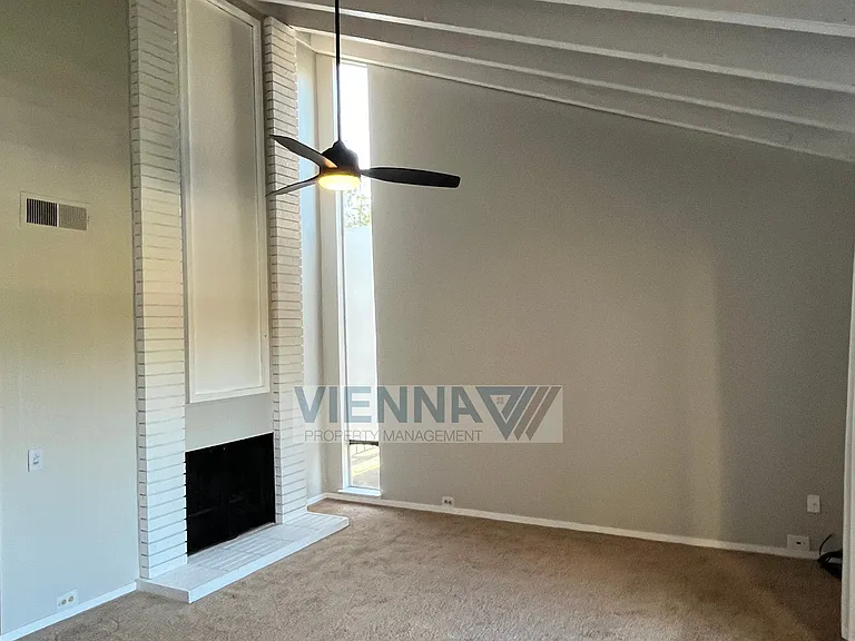 888 Woodside Ln E #12 — Photo 4