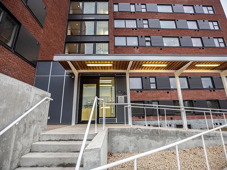 2391 Portage Ave — Photo 5