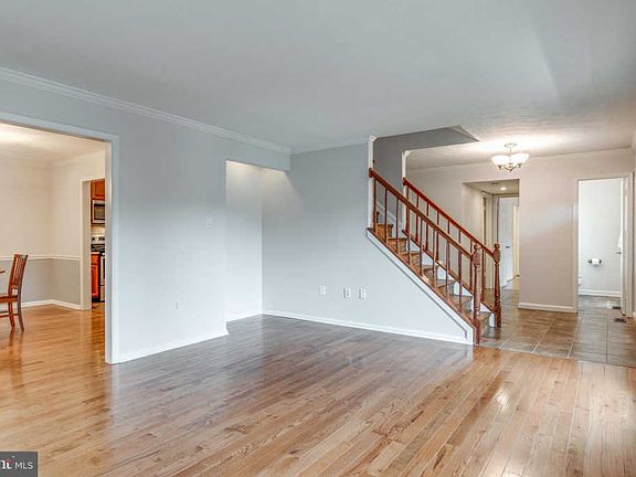 4th image of 225 Markwood Dr