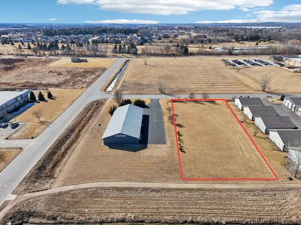 680 Enterprise Drive, Lake Mills, WI 53551