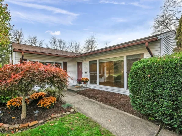 267 Barrett Rd, Berea, OH 44017